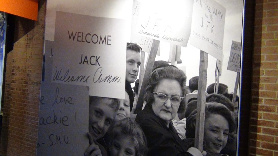 Dallas: JFK Assassination Highlights Walking Tour - JFK Memorial Plaza