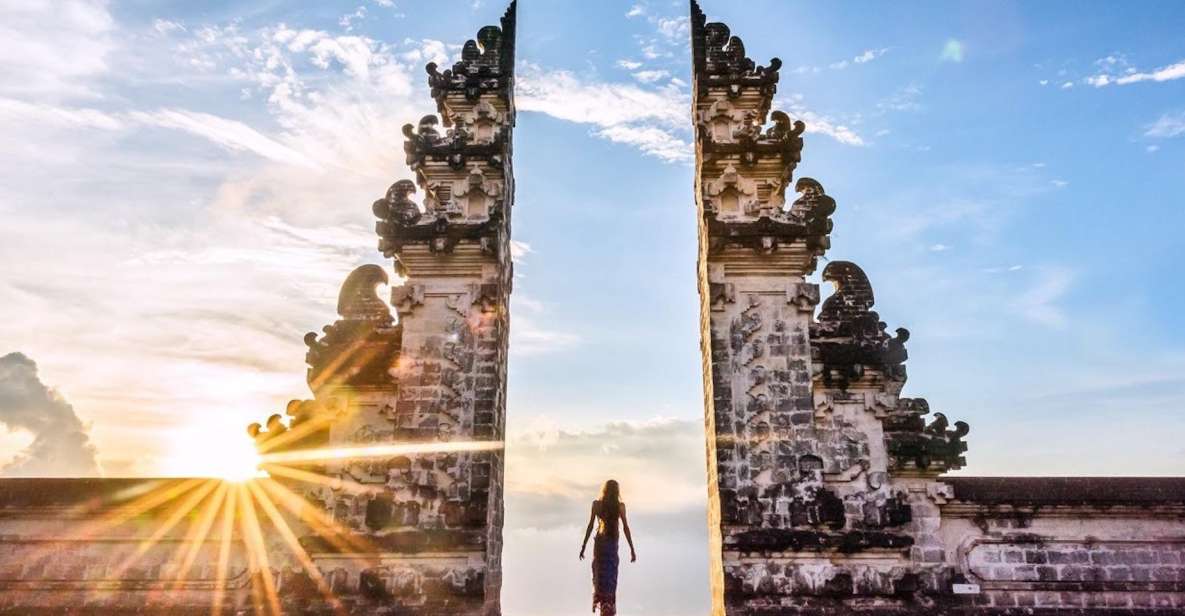 East Bali: Lempuyang Gates, Tenganan, & Water Palaces Tour - Tirta Gangga Water Palace