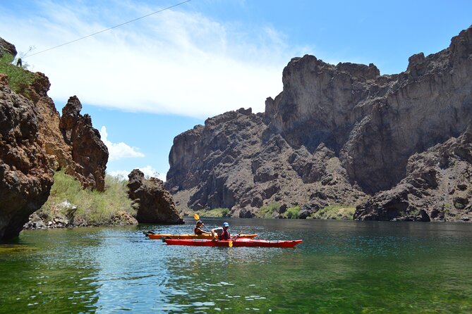 Emerald Cave Kayak Tour With Shuttle and Lunch - Customer Experience and Recommendations