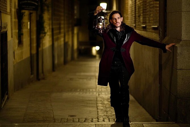 Evening Walking Tour: Spanish Inquisition & Legends of Old Madrid - Included Refreshments and Snacks