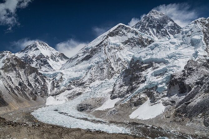 Everest Base Camp Trek - Duration and Group Size