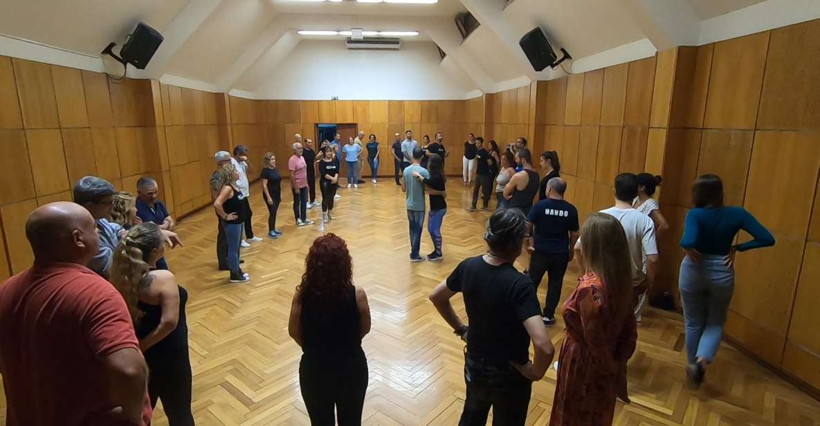 Faro: Private or Group Dance Lessons (Salsa, Bachata, Kizomba) - Flexible Learning Options for All