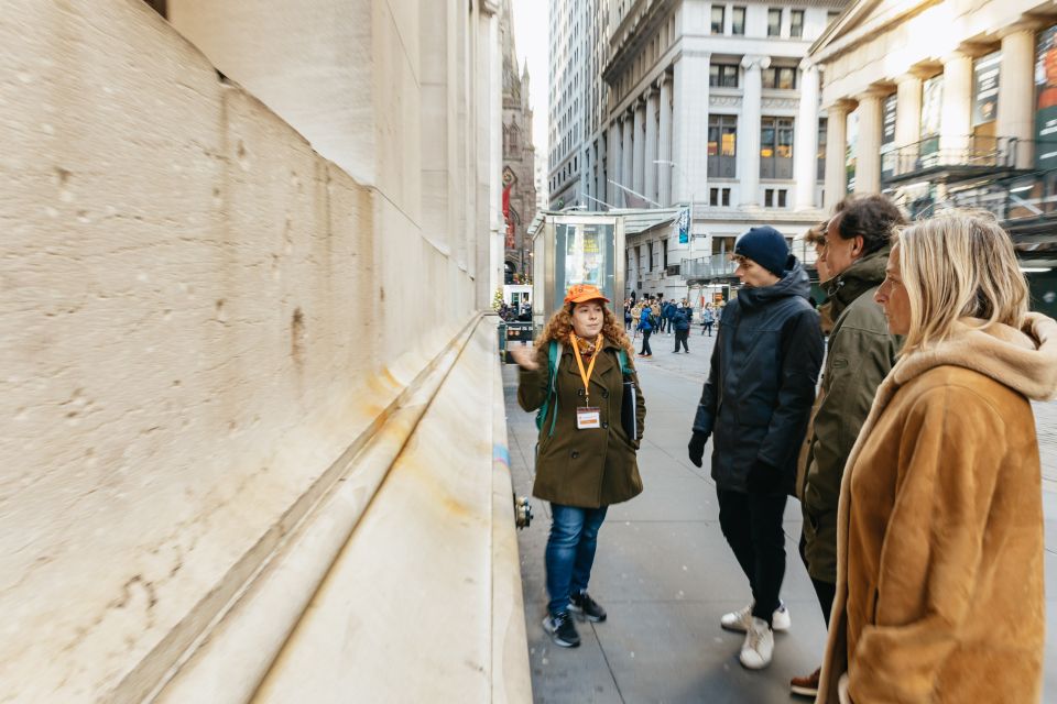 Financial Crisis Tour - Exploring Lower Manhattan Landmarks