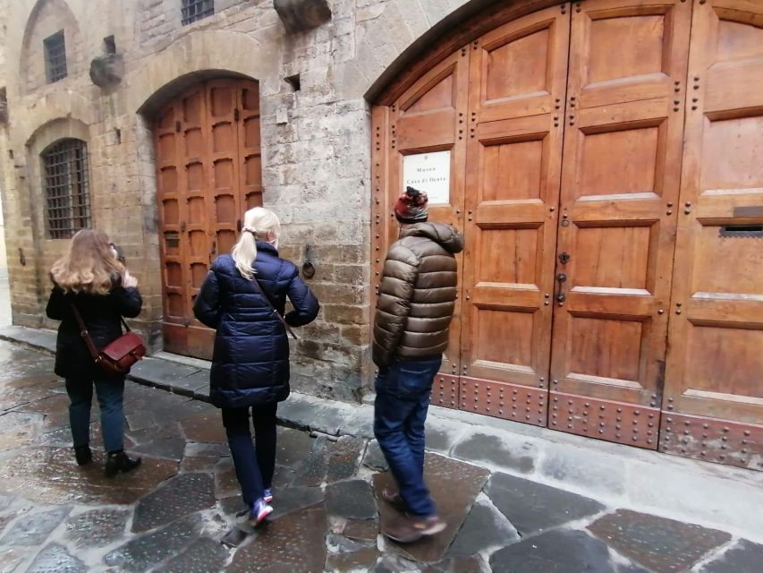 Florence: Private Sit and Walk With Ice Cream! - Ponte Vecchio