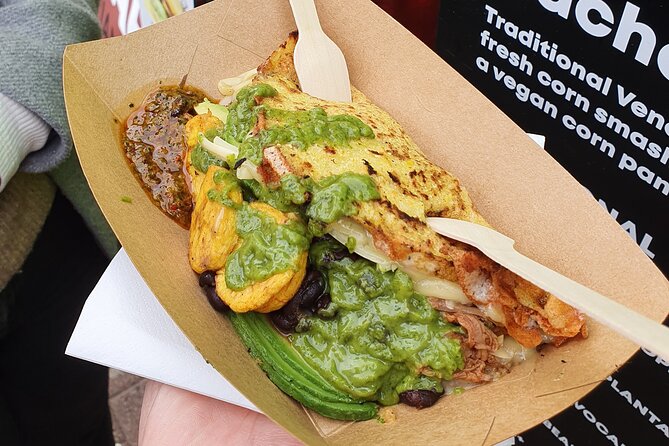 Food and Drink Walking Tours in West Londons Notting Hill Area - Experiencing a Small-Group Tour
