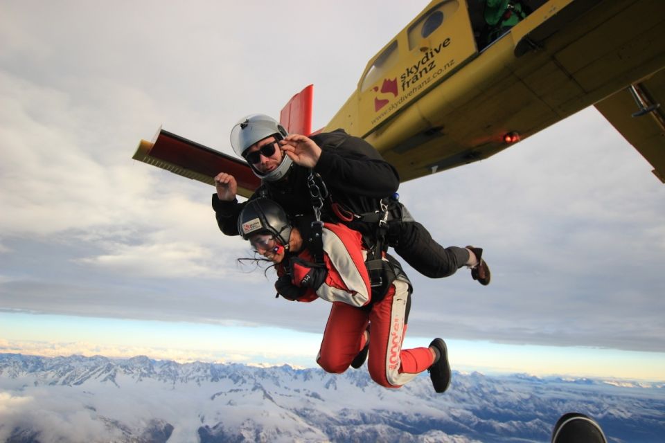 Franz Josef: 13,000ft, 16,500ft or 18,000ft Skydive - Booking Information and Flexibility