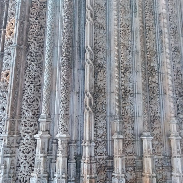 From Caldas Da Rainha: Alcobaça and Batalha Monasteries Tour - Tasting and Souvenirs