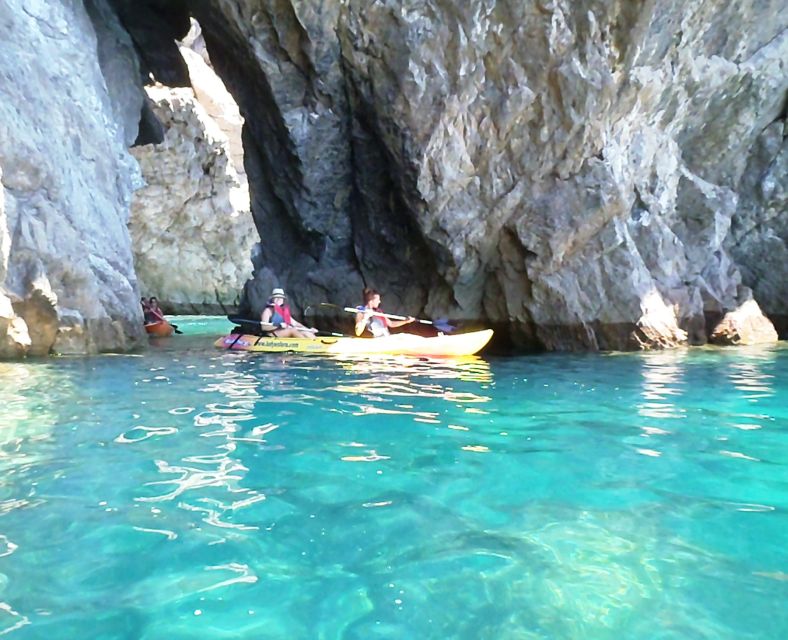 From Lisbon: Arrábida Natural Park Kayaking and Jeep Tour - Serra Da Arrábida Sights