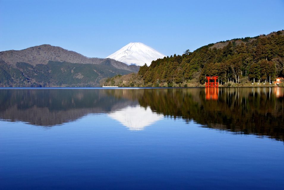 From Tokyo: Private Mount Fuji and Hakone Day Trip - Oshino Hakkai