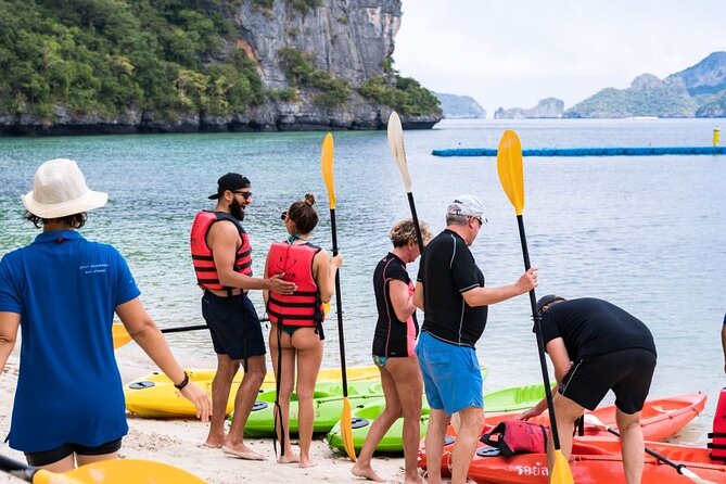 Full Day Ang Thong Islands Luxury Small Group Tour - Snorkeling and Kayaking