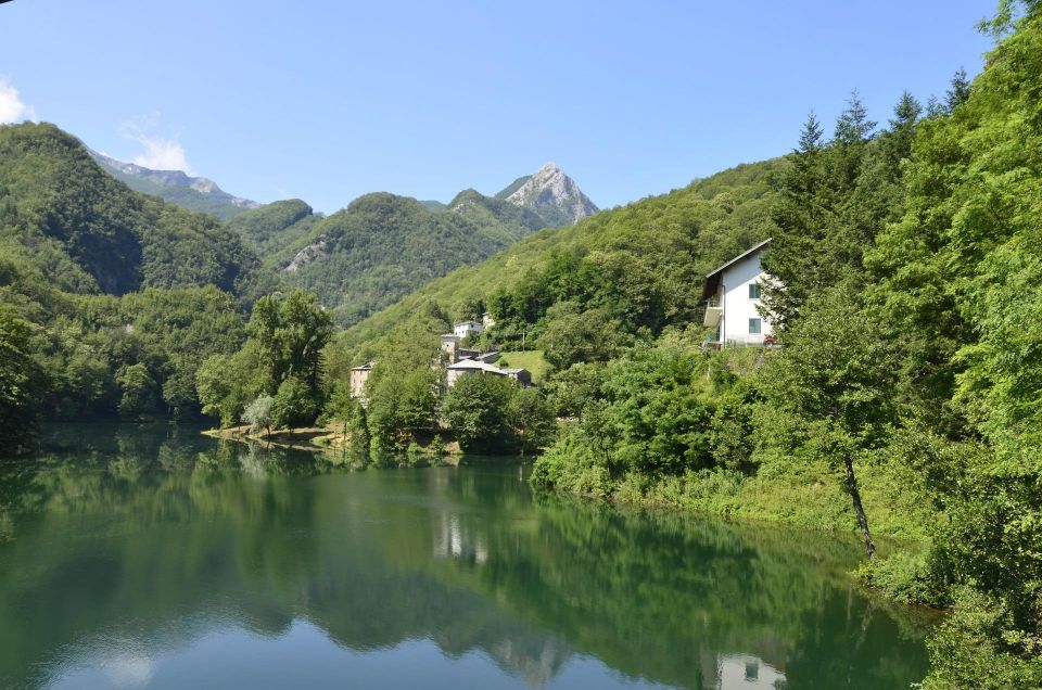 Garfagnana Tour by Shuttle From Lucca, Pisa or Livorno Port - Getting to the Starting Point