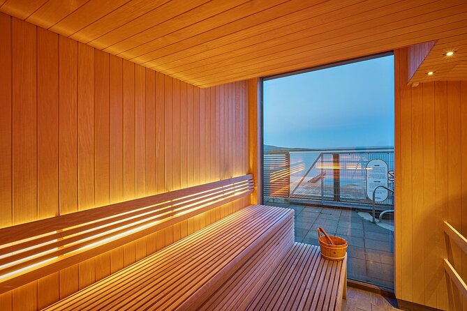 Golden Circle and Fontana Geothermal Spa Day Trip From Reykjavik - Spa Amenities