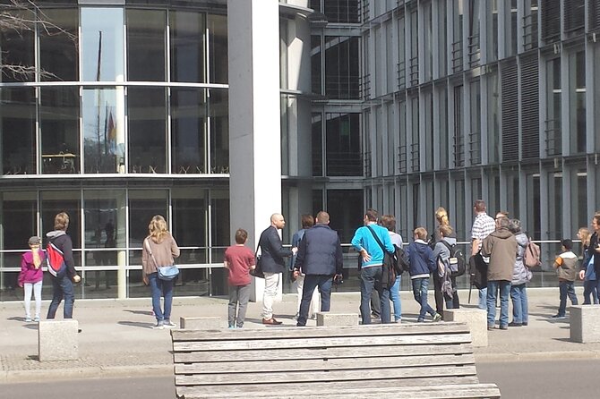 Guided Tour of the Government District to the Reichstag - Exploring the Reichstag