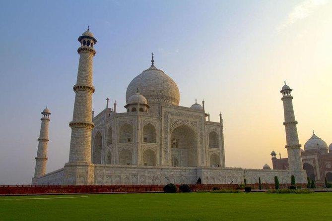 Half Day Sunrise Tour of Taj Mahal by TUK TUK - Booking and Confirmation