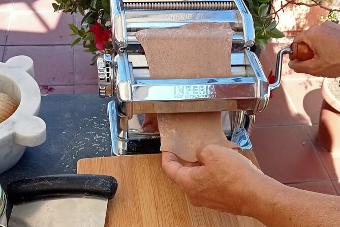 Homemade Pasta and Pesto Class With a Local Chef in Genoa - Hands-on Pasta and Pesto Making