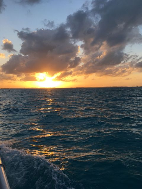 Isla Mujeres Sunset Catamaran With Pick-Up From Cancún - Customer Reviews