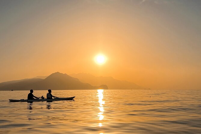 Kayak Tour in Capri Between Caves and Beaches - Suitability and Accessibility