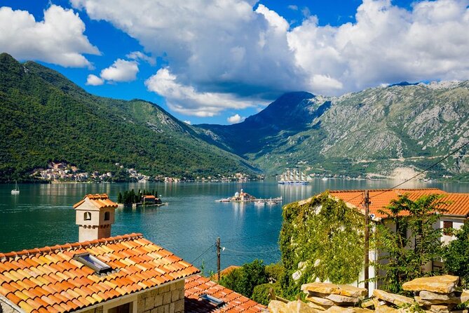 Kotor Bay Discovery and Sightseeing on Speedboat - Group Size