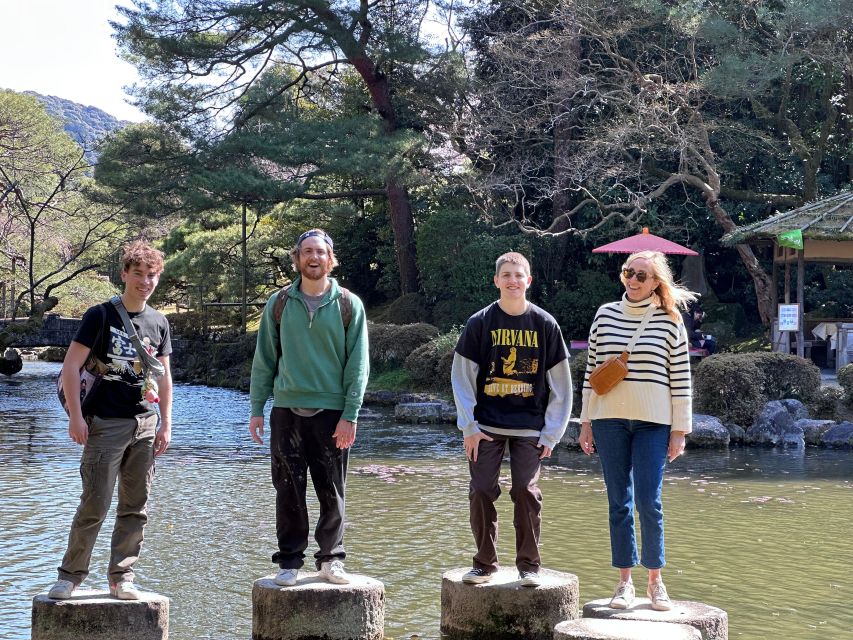 Kyoto: Ginkakuji and the Philosophers Path Guided Bike Tour - Experiencing Gion District