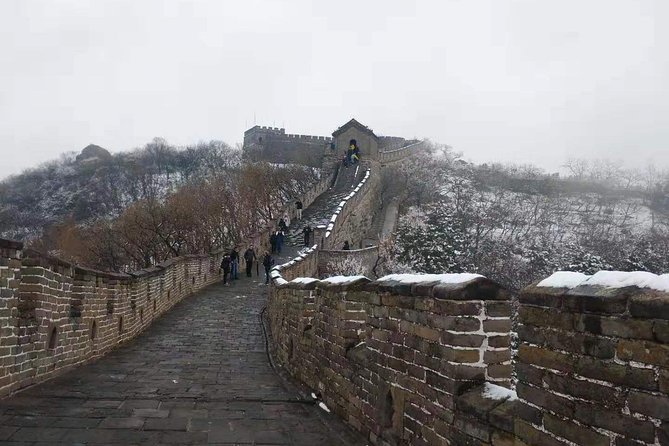 Layover Trip to Mutianyu Great Wall With English-Speaking Driver - Round-Trip Transportation