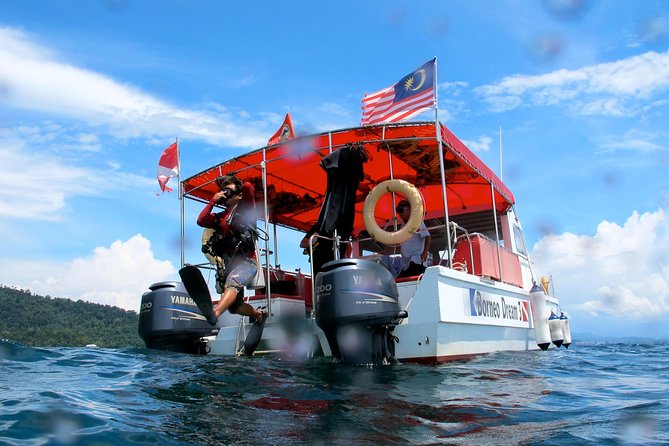 Leisure Diving, 3 Dives at Tunku Abdul Rahman Marine Park in Kota Kinabalu - Traveler Requirements