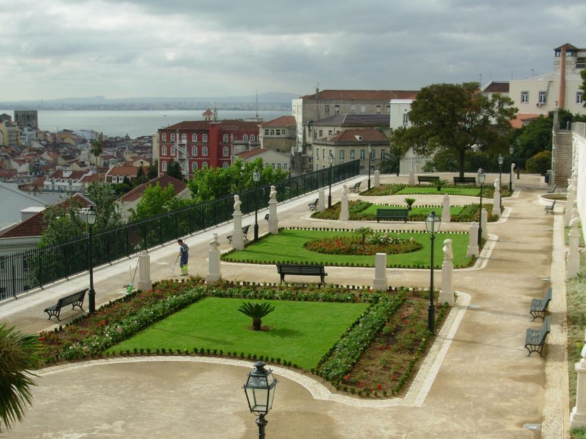 Lisbon City Tour - Iconic Sights and Landmarks