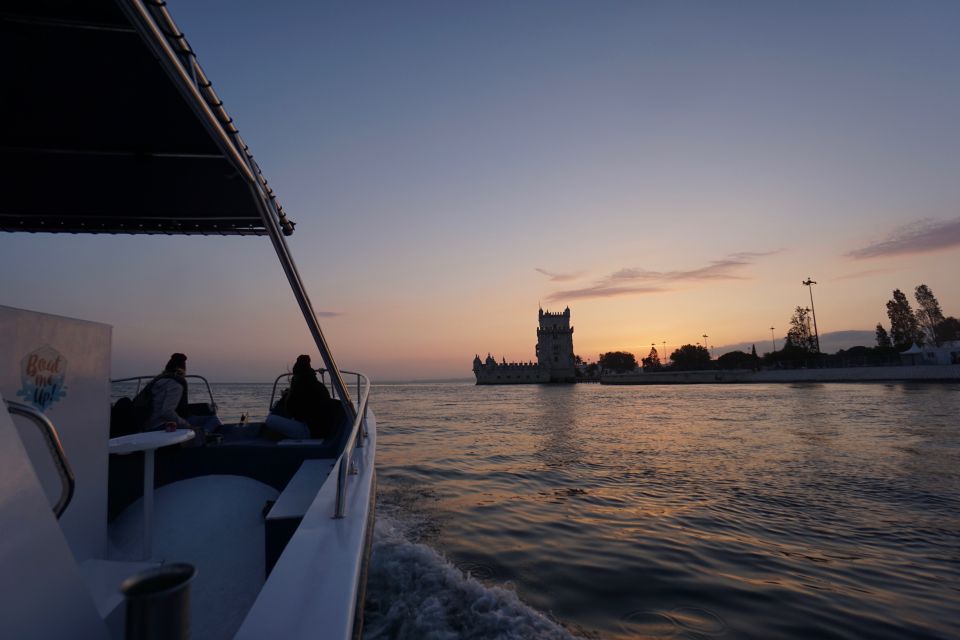 Lisbon: “Golden Hour” Sunset Cruise With a Local Guide - Customer Feedback and Ratings