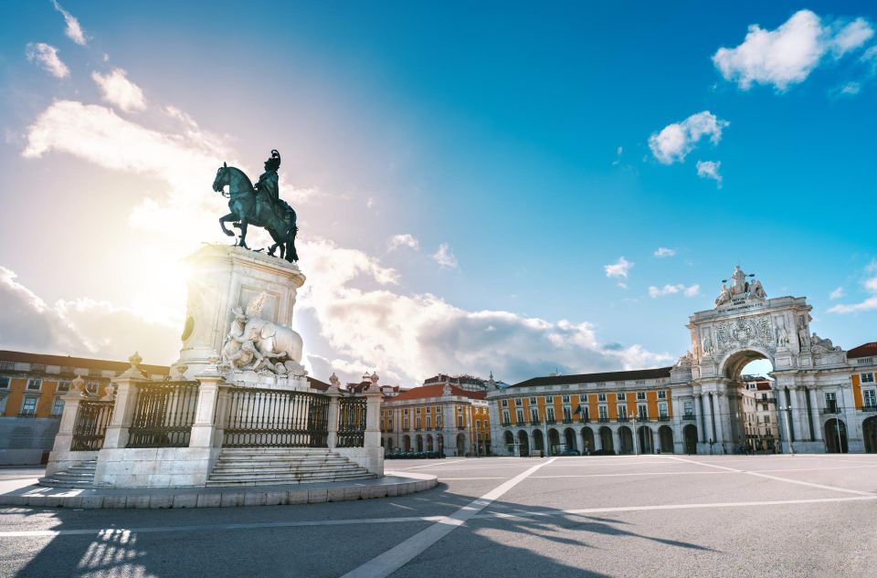 Lisbon: Private Exclusive History Tour With a Local Expert - Importance of a Local Expert Guide