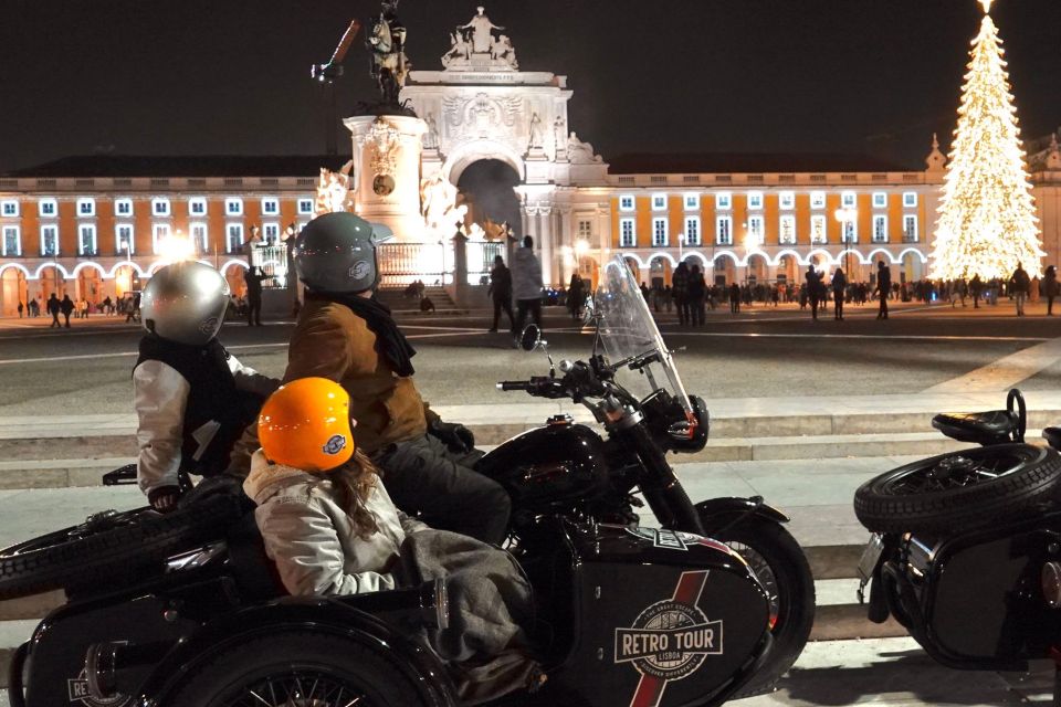 Lisbon : Private Motorcycle Sidecar Tour by Night - Experience Description Overview