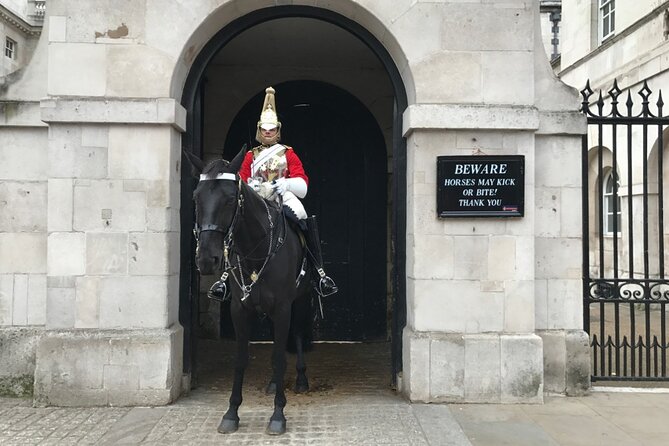 London in a Day With Tower, Westminster & River Cruise - Tour Duration and Group Size