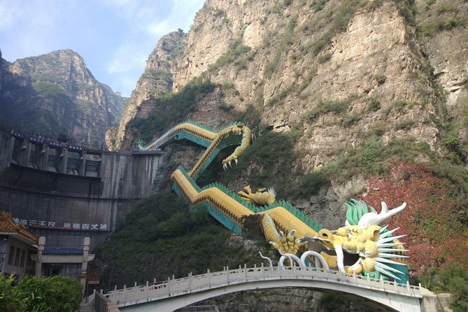 Longqingxia Gorge Cruise and Guyaju Cave Dwellings Private Day Tour - Tour Pricing