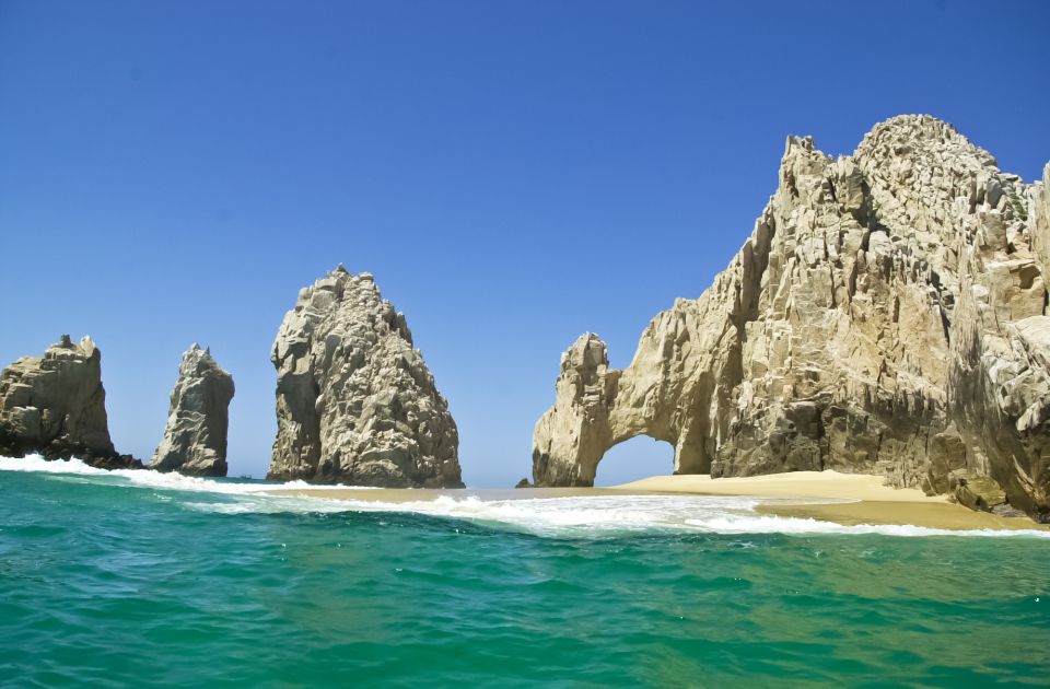 Los Cabos: City Tour With Cruise, Snorkeling, and Tastings - Tasting Authentic Tequila