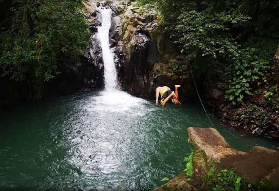 Lovina Bali: Dolphin, Snorkeling & Waterfalls Fun Activities - Twin Lake View Exploration