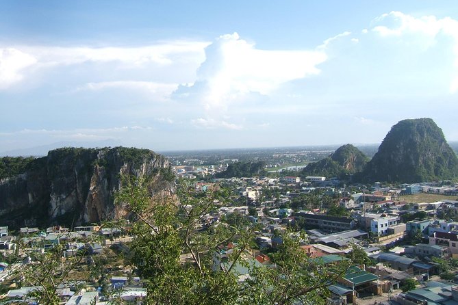 Marble Mountain, Am Phu Cave and Monkey Mountains Group Tour - Enjoying the Vietnamese Lunch