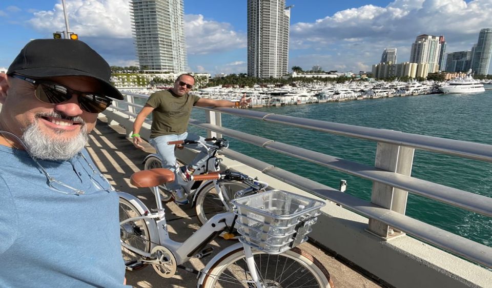 Miami: Electric Bike Rental - Bayside Marketplace and Bayfront Park