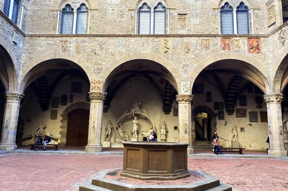 Michelangelo & Donatello: Bargello Museum Private Tour - Starting Location and Duration