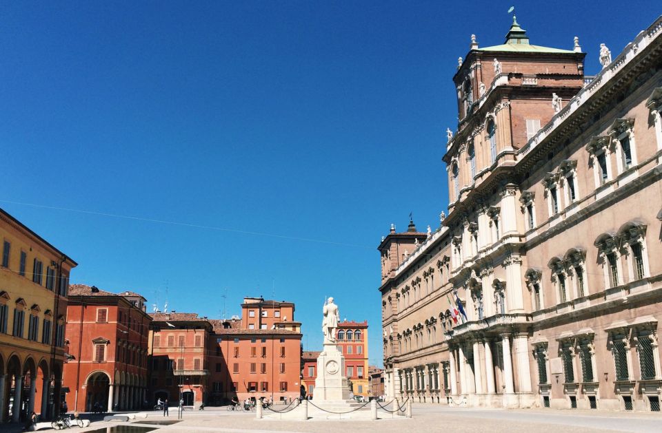 Modena: 2-Hour Private Walking Tour - Meeting Point Location