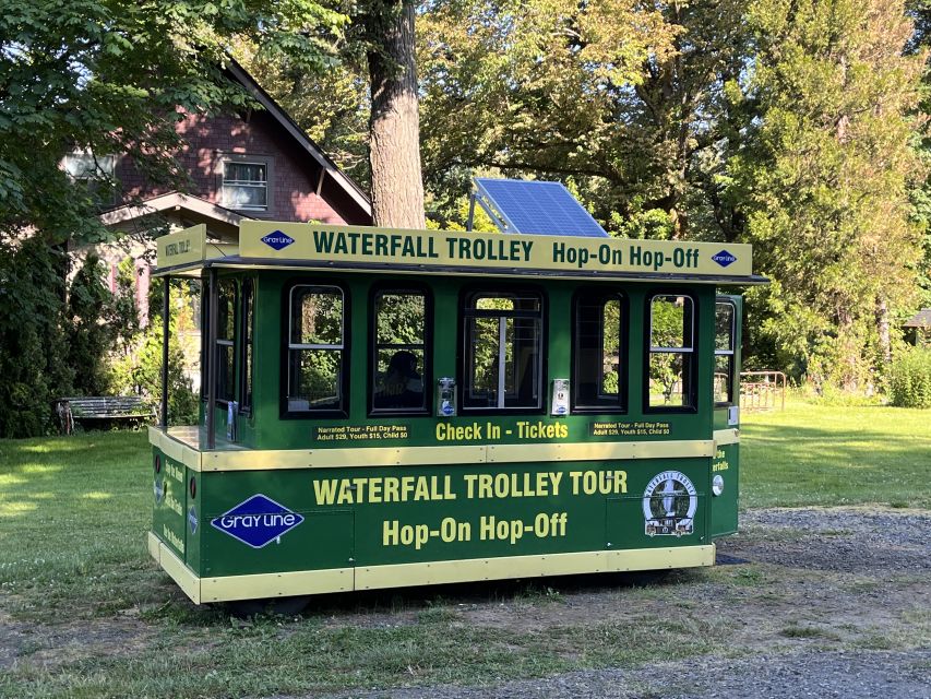 Multnomah Falls: Waterfall Corridor Hop-On Hop-Off Trolley - Panoramic Views From the Trolley