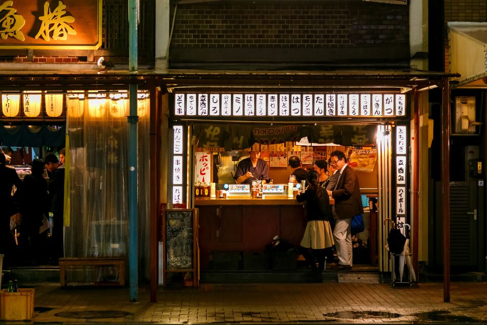 Nagoya: Private and Personalized Eat Like a Local Tour - Cheesecake at Osus Entrance