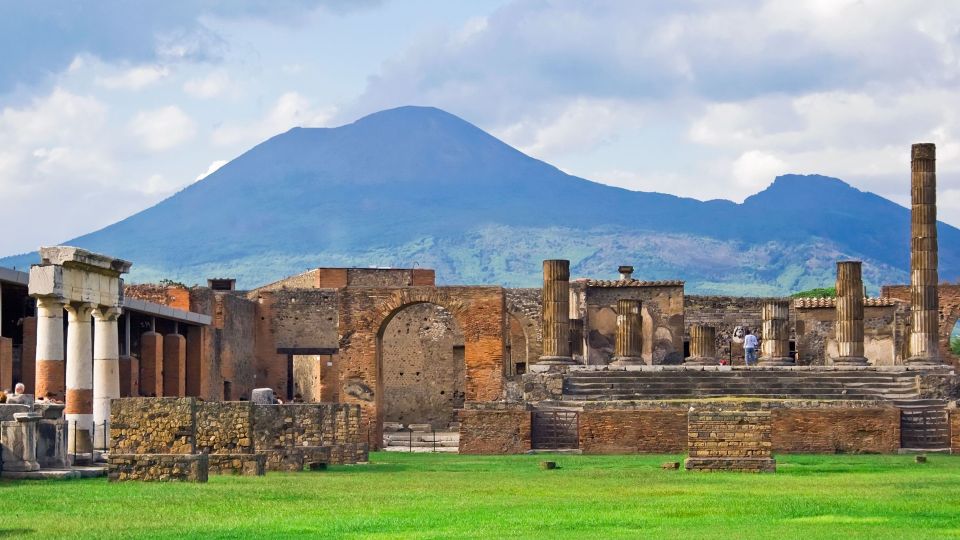 Naples: Full-Day Pompeii & Herculaneum Wine Tasting Tour - Frequently Asked Questions