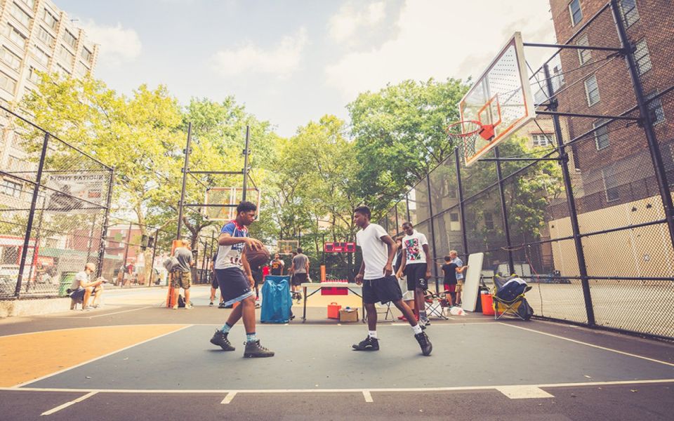 New York City Basketball Walking Tour - Brooklyn Bridge Park