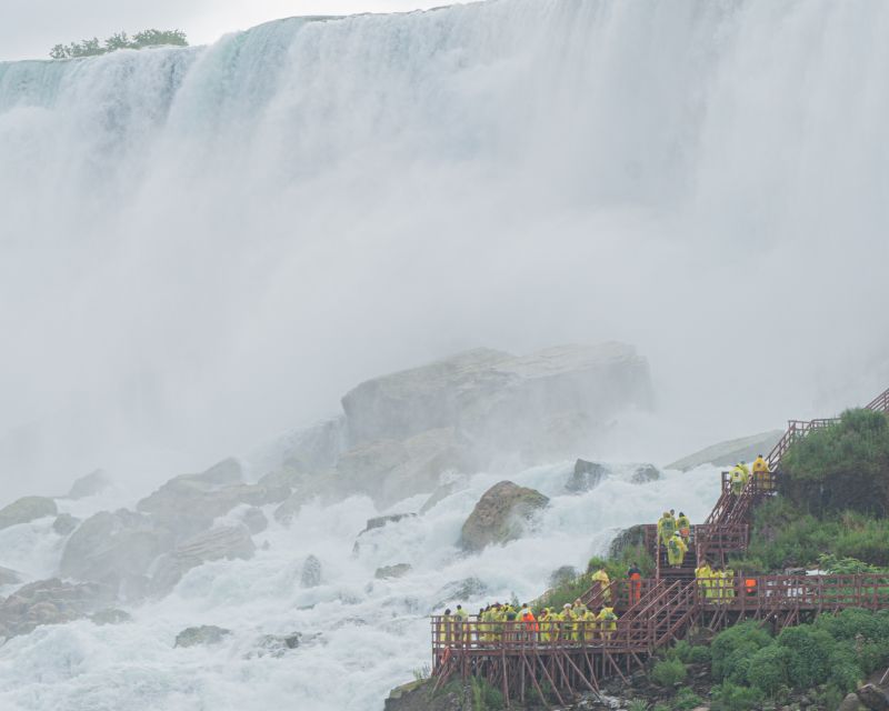 Niagara, Usa: Daredevils Walking Tour With Cave of the Winds - Horseshoe, Bridal Veil, and American Falls