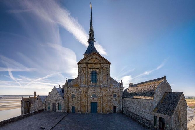 Normandy Mont-Saint-Michel Abbey Entrance Ticket - Tour Group Sizes
