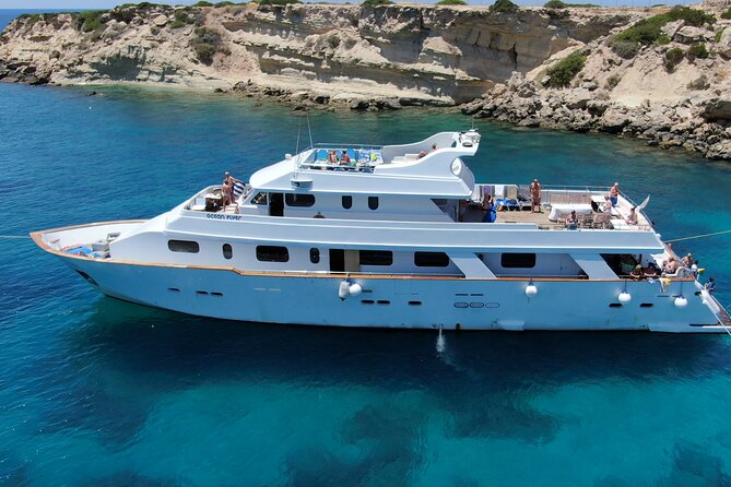 Ocean Flyer VIP Cruise From Paphos - Adults Only - Dining and Refreshments