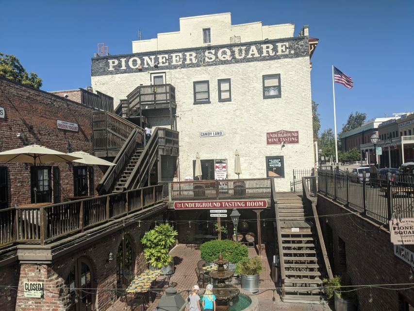 Old Sacramento Self-Guided Scavenger Hunt Walking Tour - Rivers Edge Exploration