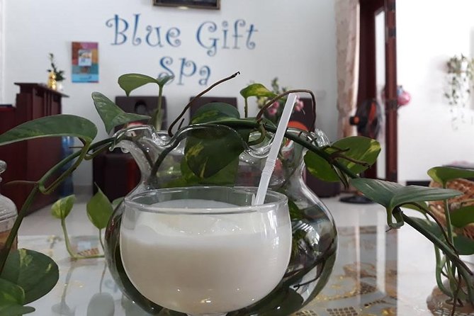 One Hour Spa Experience in Hoi An - Public Transportation and Surfaces