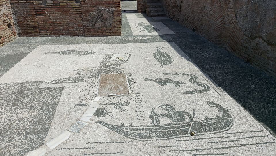 Ostia Antica: Archaeological Guided Private Tour - Expert Archaeological Guide