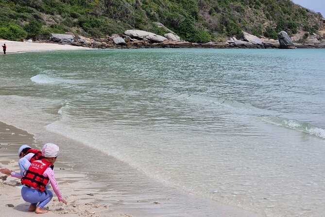 Pattaya Full-Day SUNSET Yacht Exclusive Island(Buffet,Snorkeling) - Activities and Experiences