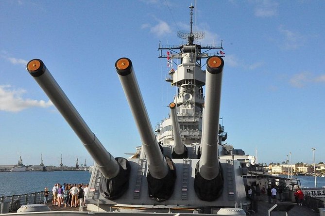 Pearl Harbor Deluxe Uncovered Tour With Lunch - Tour Itinerary