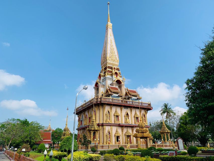 Phuket: Half-Day City Highlights and Viewpoints Group Tour - Chalong Temple and Pagoda